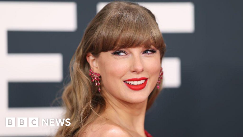 Music giant Universal rejects billionaire Bill Ackman's takeover bid - BBC