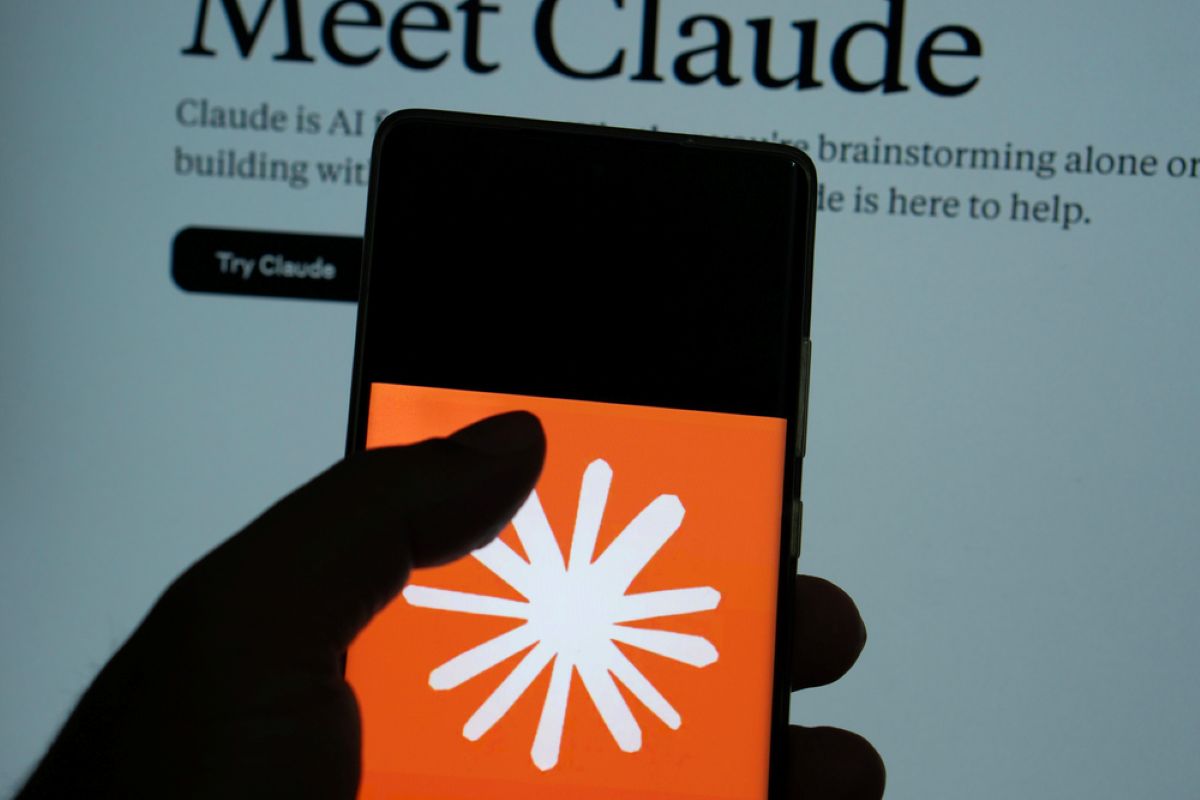 Company Blew $500M On Claude AI In One Month Due To No Usage Limit On Licenses For Employees - Yahoo Finance