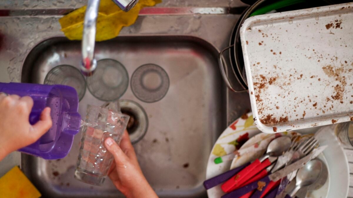 A Company Will Clean Your Nasty Apartment For Free if You Let Them Record It - Gizmodo